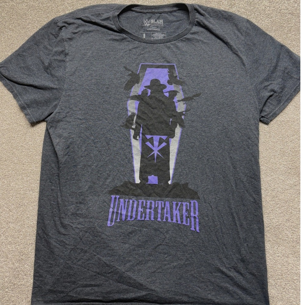 WWE Slam Crate Undertaker T-Shirt Mens Large Gray Loot Crate Wrestling Graphic L